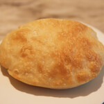 LIAISON - ランチコース 9680円 の自家製パン