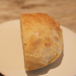 LIAISON - ランチコース 9680円 の自家製パン