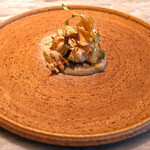 LIAISON - ランチコース 9680円 の北海道産白子のムニエル 菊芋のピューレ 北海道産のユリ根