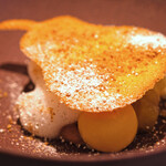 LIAISON - ランチコース 9680円 の洋梨とスパイスを使ったデザート