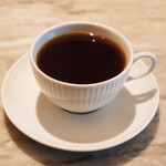 LIAISON - ランチコース 9680円 の新宿スワンプコーヒーのリニアのコーヒー