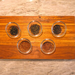 LIAISON - 五種類の紅茶とコーヒー