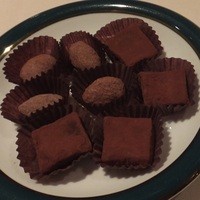 モナミ ピエロ - お茶菓子のチョコレート