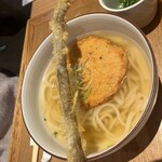 博多やりうどん別邸 空港店 - 