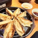 규슈요리 하카타 쿠로야 유우라쿠쵸점 - 