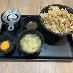 伝説のすた丼屋 - 