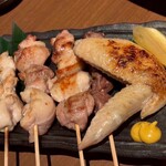 新潟肉と海鮮・50種の地酒 つるまる - 