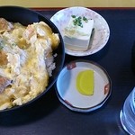 お食事処　たばくまん - 「日替り定食」（550円）カツ丼