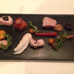 ア・ニュ ルトゥルヴェ・ヴー - 