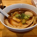 川の先の上 - らーめん醤油 1,150円 ＋味たま 150円