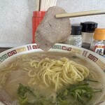 とんちゃんらーめん - 大盛ラーメン