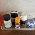 とんちゃんらーめん - 卓上調味料