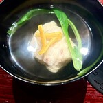 日本料理うしお - お椀　蟹しん薯 すまし汁