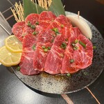 黒毛和牛焼肉 牛たつ - 