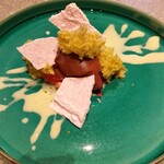 aoi restaurant - ◯デザート=
      チョコレートアイス＆コーヒーアイス、いちごのコンフィチュール＆生苺 、ストロベリーメレンゲ、 ピスタチオシフォン、カスタードソース