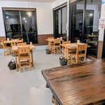 ちー坊と夏 - 宮崎市一ッ葉にある、隠れ家レストラン、ちー坊と夏の店内。金土日祝日は夜も営業してます。