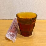 京氷菓 つらら - 熱いお茶と冷たいおしぼり～!!( ^o^)ﾉ