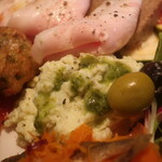 trattoria gatakigi - ポテトサラダ アンチョビオリーブマリネ添え