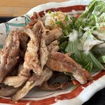 たき火炉端 雨やどり - 炭火焼きせせり