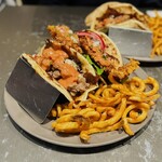 ブルー エントランス キッチン - 