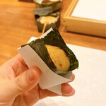 天婦羅 みやしろ - ホタテの海苔巻き