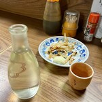 うな達 - 最後はエイヒレと熱燗