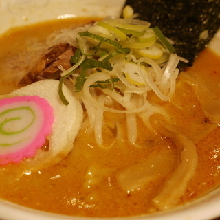 ラーメン王華_0