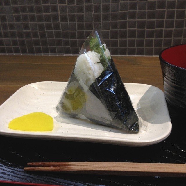 おにぎりくんこむすびちゃん 保谷 おにぎり 食べログ