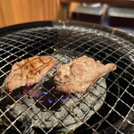 ホルモン焼肉 縁 十条店 - 上タン❣️