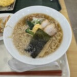 幸楽苑 - 料理写真:背脂中華そば ¥590 +麺大盛¥110 +ニンニク¥20 =¥720