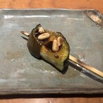 焼鳥 美鶏 - 茄子の田楽（松の実のせ）