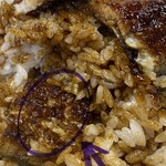 川安 - ごはんのあいさに
      　　鰻　見っけ❣️
      特上だけでなく“上”にも入ってた╰(*´︶`*)╯♡