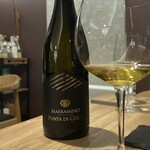 Il Lato - ペアリング4杯目、Marramiero Punta di Colle Chardonnay アブルッツォのシャルドネ100%、シャルドネらしいコクと、ブルゴーニュとは異なる香りが良い、美味かった