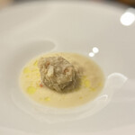 Il Lato - カニのほぐし身を纏った小芋のニョッキ、カニの風味がかなり強かった、ニョッキの物凄い柔らかもっちり感に驚いた