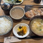 和がや食堂 - 自然薯と鶏もも焼き定食