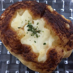 アルティザン - マヨネーズチーズ（１３０円）。