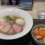 宍道湖しじみ中華蕎麦 琥珀 東京本店 - 