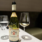 ブリアンス - ローヌの白はボリュームがあって、合わせる料理を選ぶんです。
蜜のような粘度があるので、菊芋や泥障烏賊のそれと親和性が高く、これは見事なペアリング♪
バターっぽい風味もあるので、菊芋なんかピッタリ！