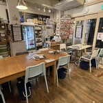 ビンチェ - 店内、団体さんもゆったり