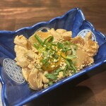 野菜巻きと九州料理×全席個室 よだれ屋 - 地鶏ユッケ