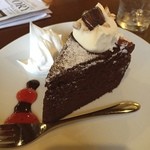 フジエダハウス - ショコラのケーキ