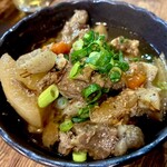 わか - 牛すじ煮込はイチオシ！400円。