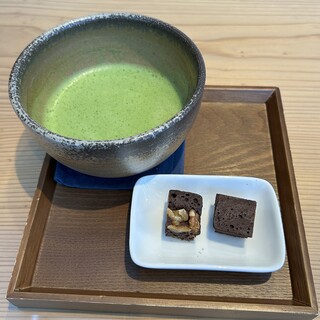 ショコラ 覚王山 花壇&抹茶Cafe_1