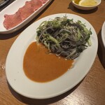 炭火焼肉ホルモン まるは - 