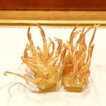 天婦羅 みやしろ - 車海老の顎足