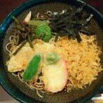 はつ花 - 冷やしたぬき　1400円(税込)