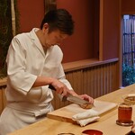 緒方 - 店主の緒方俊郎氏