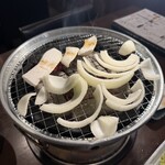 炭火焼肉じゃいあん - 