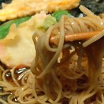 はつ花 - 細麺でとても美味しい