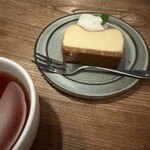 Nui. HOSTEL & BAR LOUNGE - 